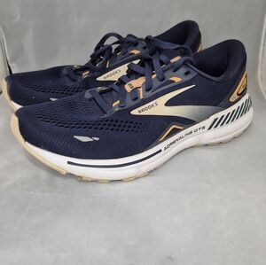 Brooks Adrenaline GTS 23 Women's Size 9.5 Running Shoes Peacoat/Peach